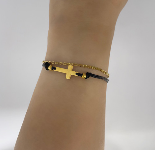 دستبند دخترانه صلیب صلیب عیسی مسیح