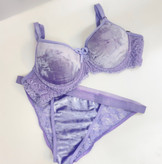 ست شورت و سوتین اسفنجی کاپ فنردار