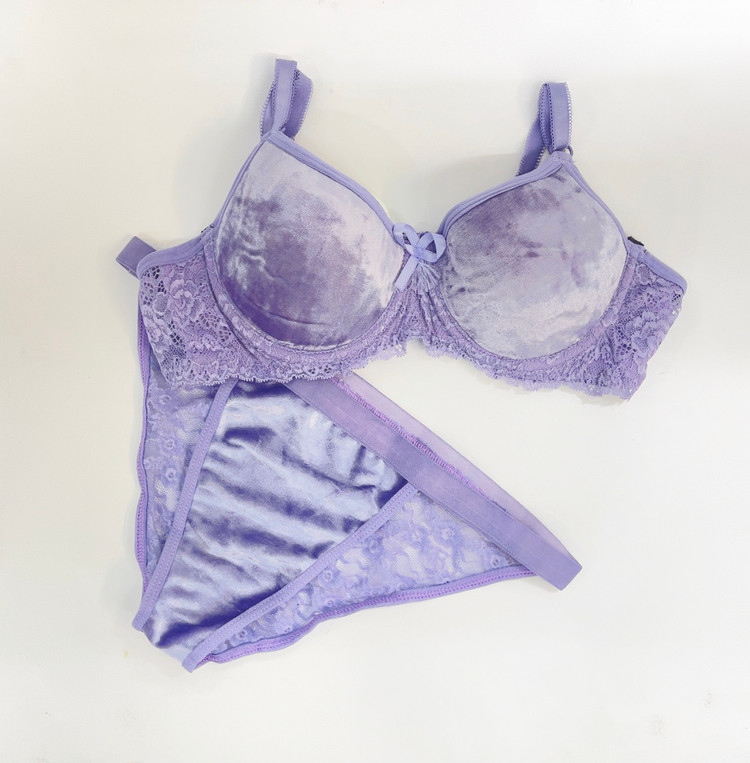 ست شورت و سوتین زنانه اسفنجی پارچه مخملی