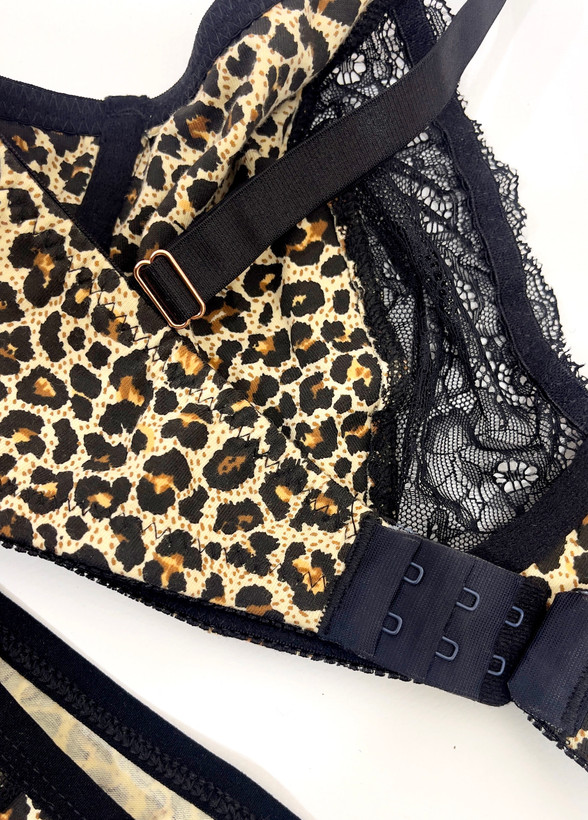 ست شورت و سوتین راحتی تمام نخ پنبه طرح پلنگی