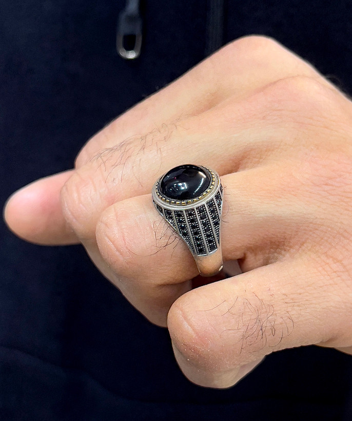 انگشتر نقره مردانه با نگین مشکی