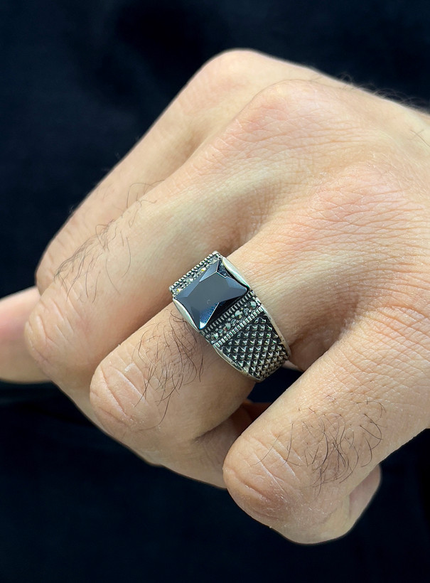 انگشتر نقره مردانه سنگ عقیق مشکی