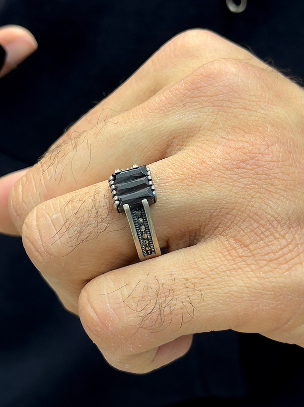 انگشتر نقره مردانه ساده و اسپرت