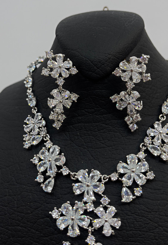 سرویس طرح طلا نقره ای زنانه برند ژوپینگ و ضدحساسیت