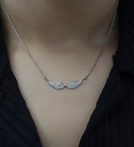 گردنبند نقره طرح بال نگیندار