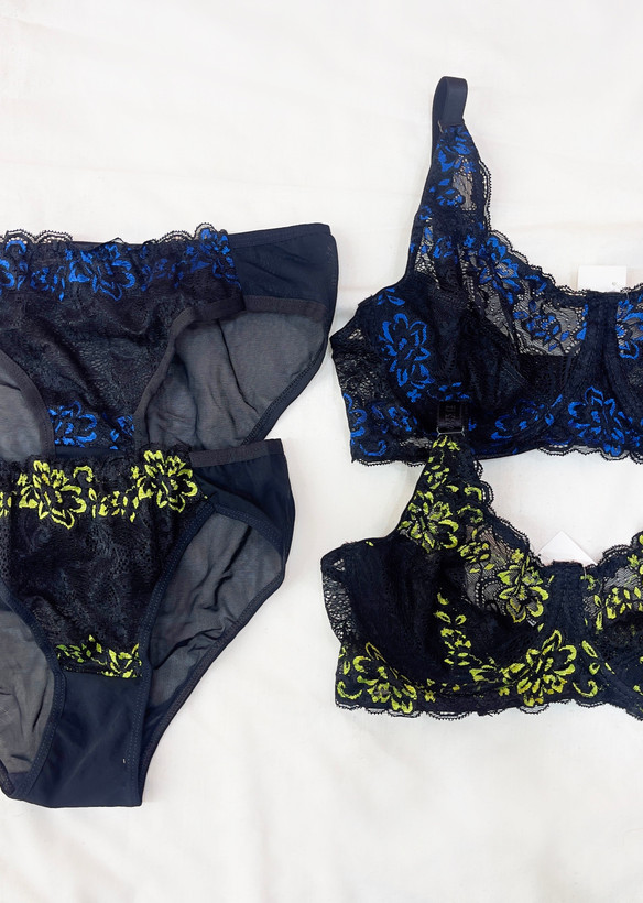 ست شورت و سوتین دانتل