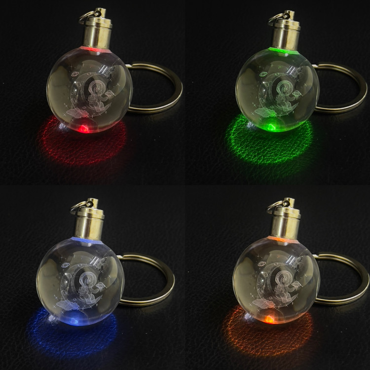 جاسوییچی کریستالی چراغدار طرح فضانورد