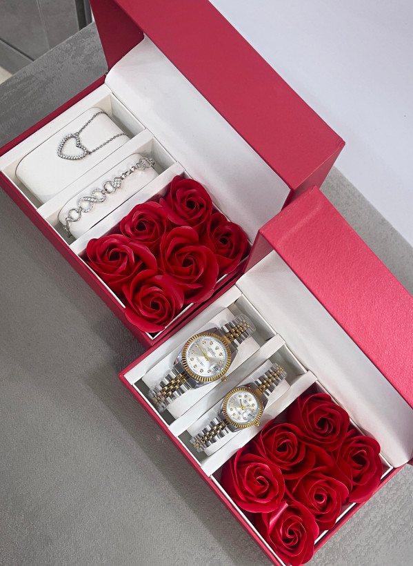 باکس هدیه پسرانه با ساعت جعبه کادو ولنتاین آماده با ساعت و زیورآلات