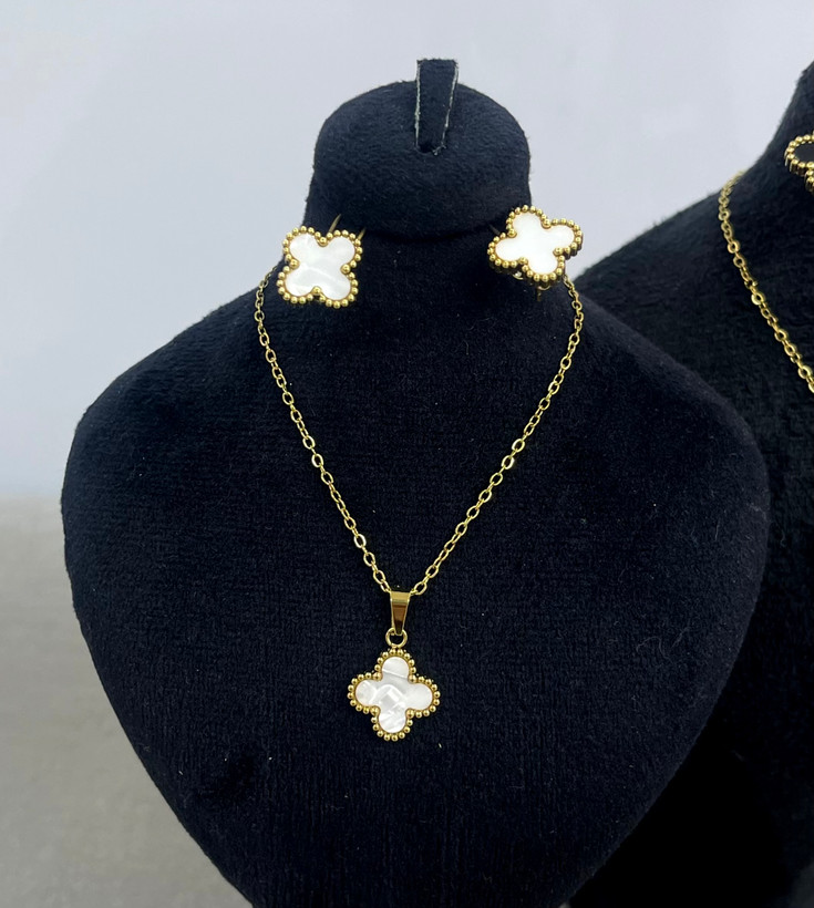 نیمست استیل دخترانه طلایی طرح ونکلیف