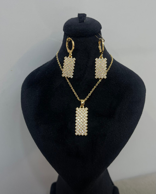 نیمست نگیندار زنانه طلایی ژوپینگ