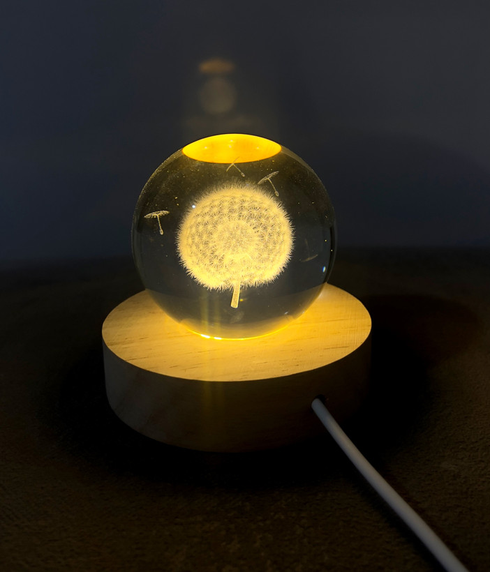 چراغ خواب دکوراتیو رومیزی طرح قاصدک