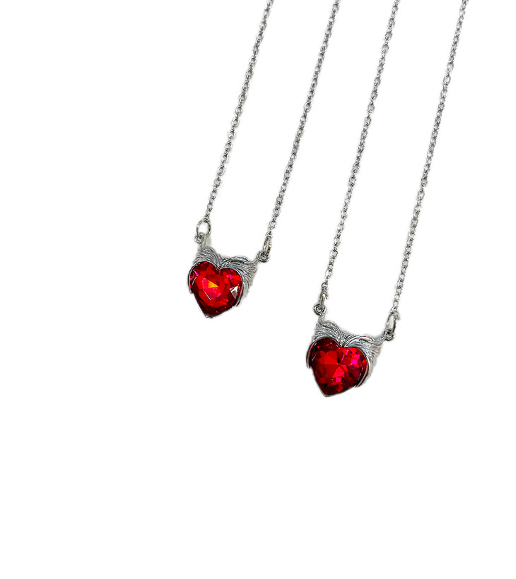 گردنبند استیل قلب قرمز