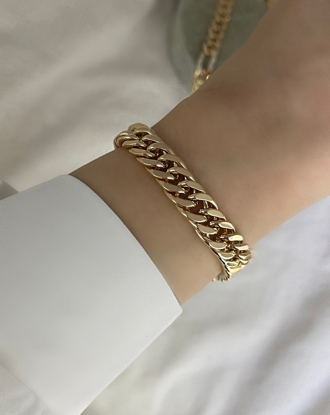 دستبند کارتیه کلفت زنانه مشابه طلا