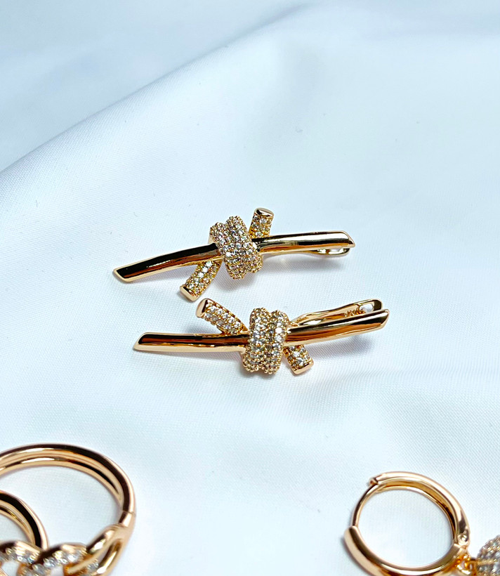 گوشواره آویزی طرح طلای ژوپینگ