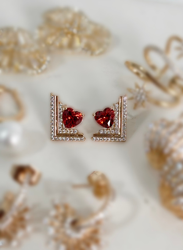 گوشواره قلبی قرمز