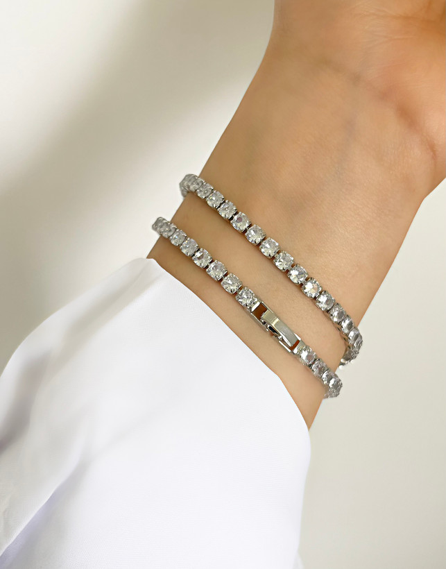 دستبند ظریف تمام نگین دخترانه