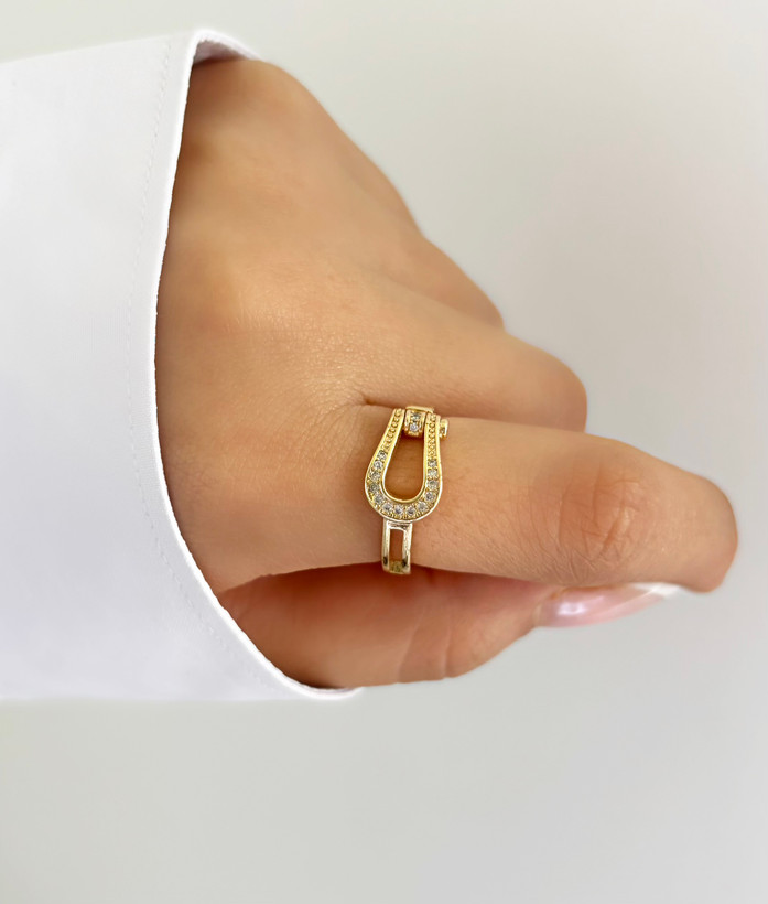 انگشتر طلایی نعل اسب زنانه