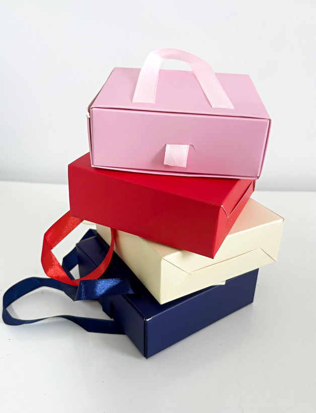 باکس کشویی دسته دار هدیه و کادو