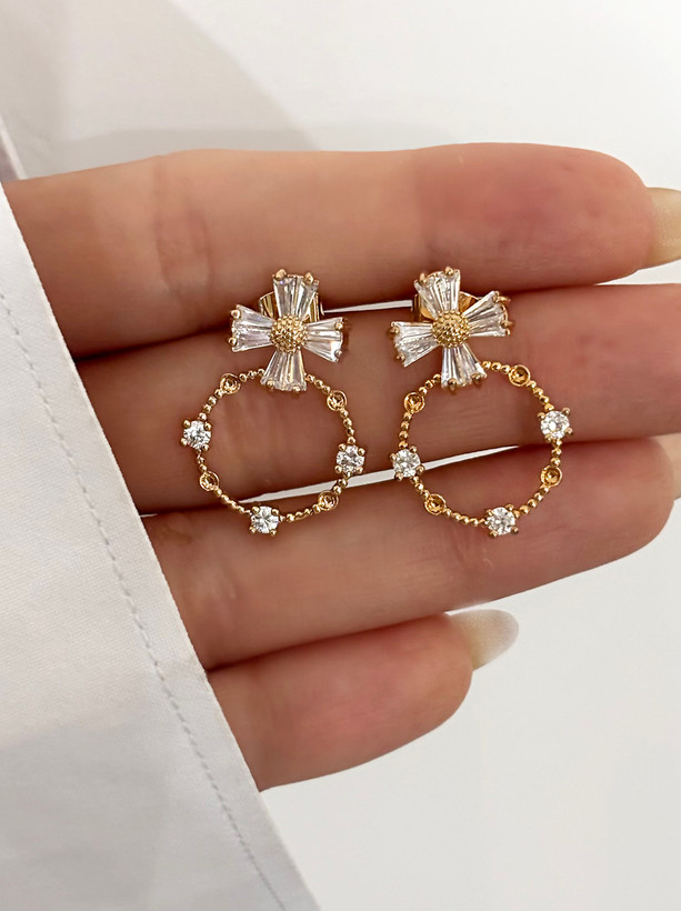 گوشواره میخی خاص استیل