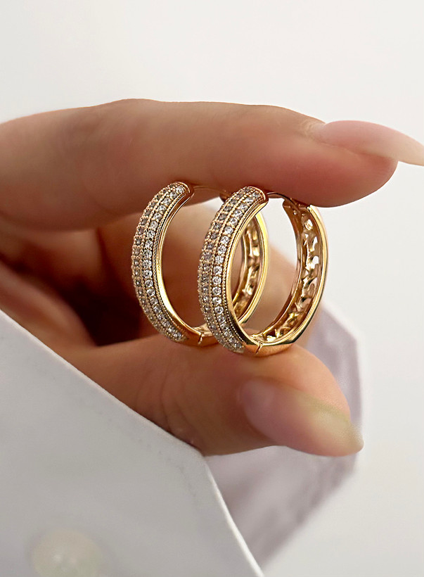 گوشواره حلقه ای سبک زنونه