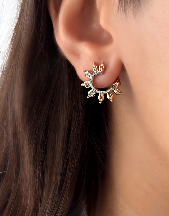 گوشواره زیر و رو فشن با قفل کلیپسی