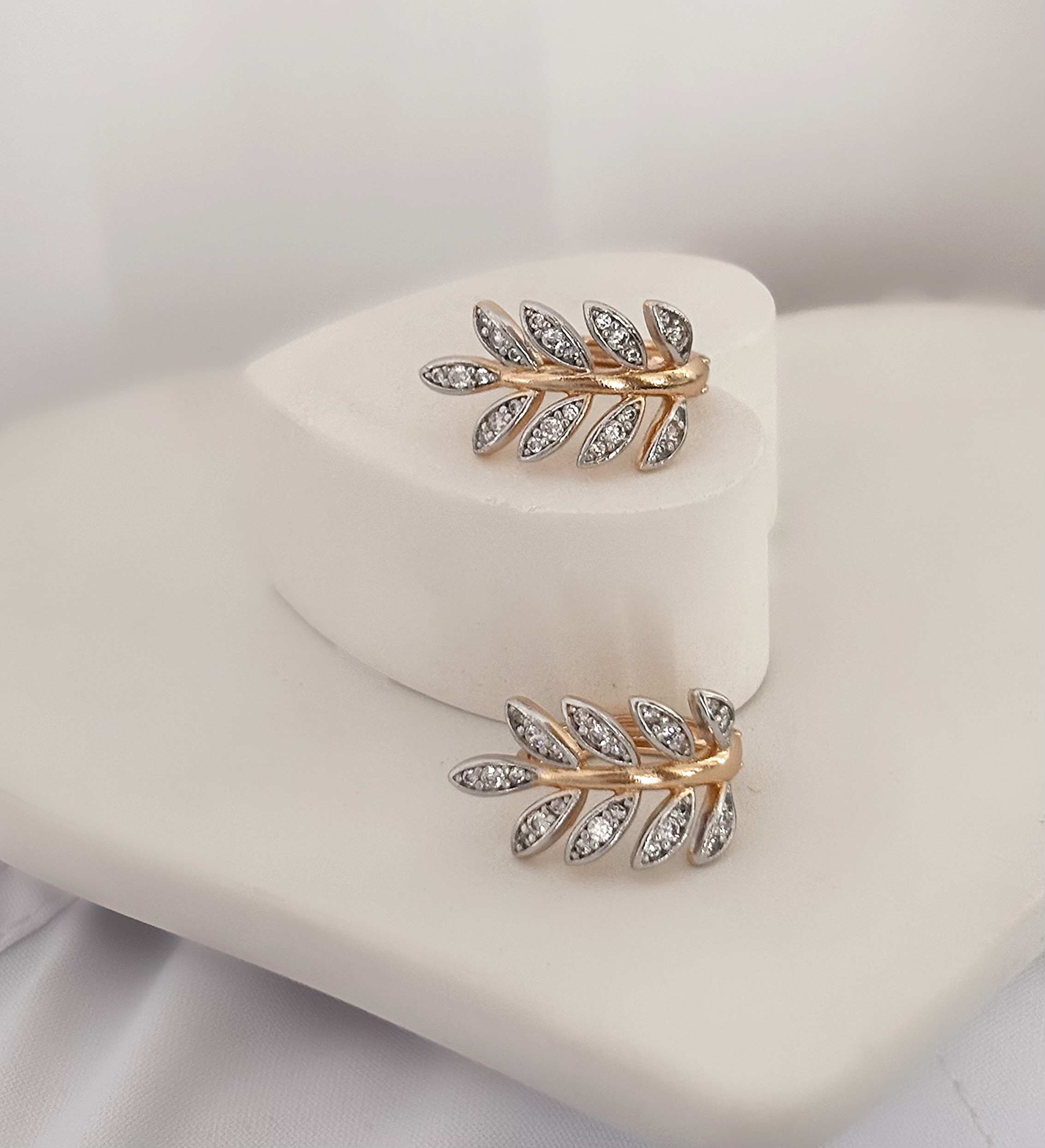 گوشواره حلقه ای ترند روز طرح خوشه