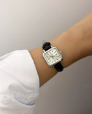 ساعت بند چرمی صفحه کوچیک دخترانه