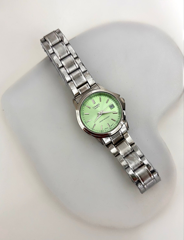 کاسیو صفحه رنگی زنونه استیل تمام نقره ای