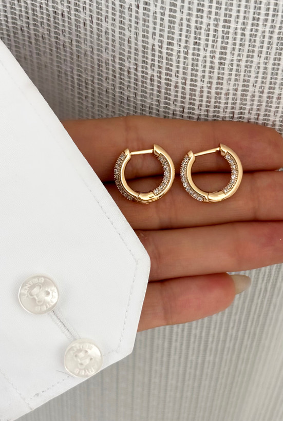 گوشواره طلایی نگیندار حلقه ای ریز