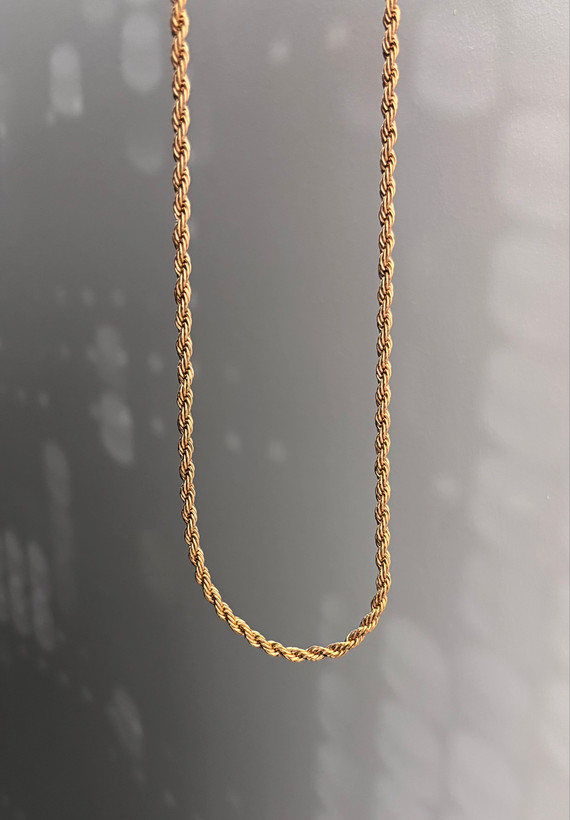 گردنبند و زنجیر طنابی پیچی زنانه