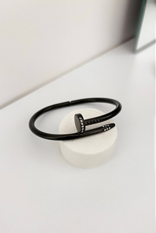 بنگل دخترونه میخی استیل