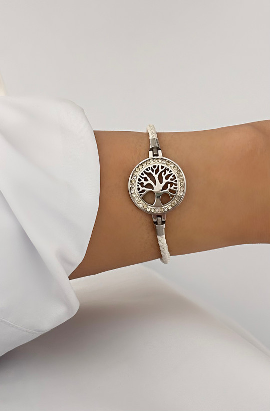 دستبند چرمی پلاک دار دخترونه