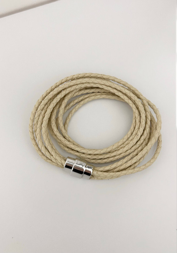 دستبند چرم زنانه خاص