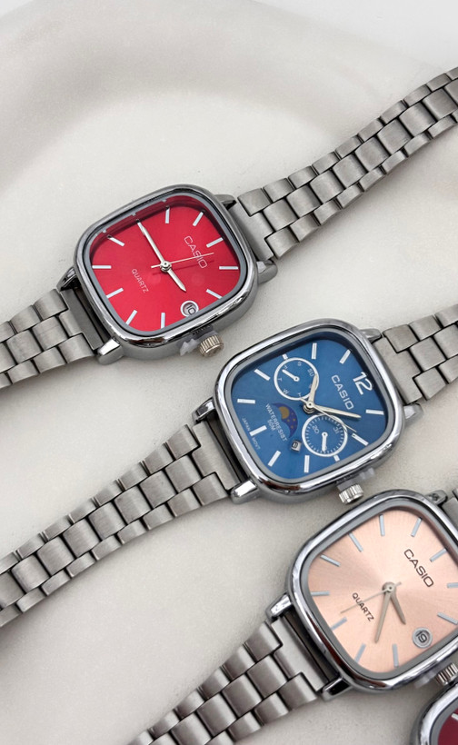 ساعت کاسیو قدیمی زنانه