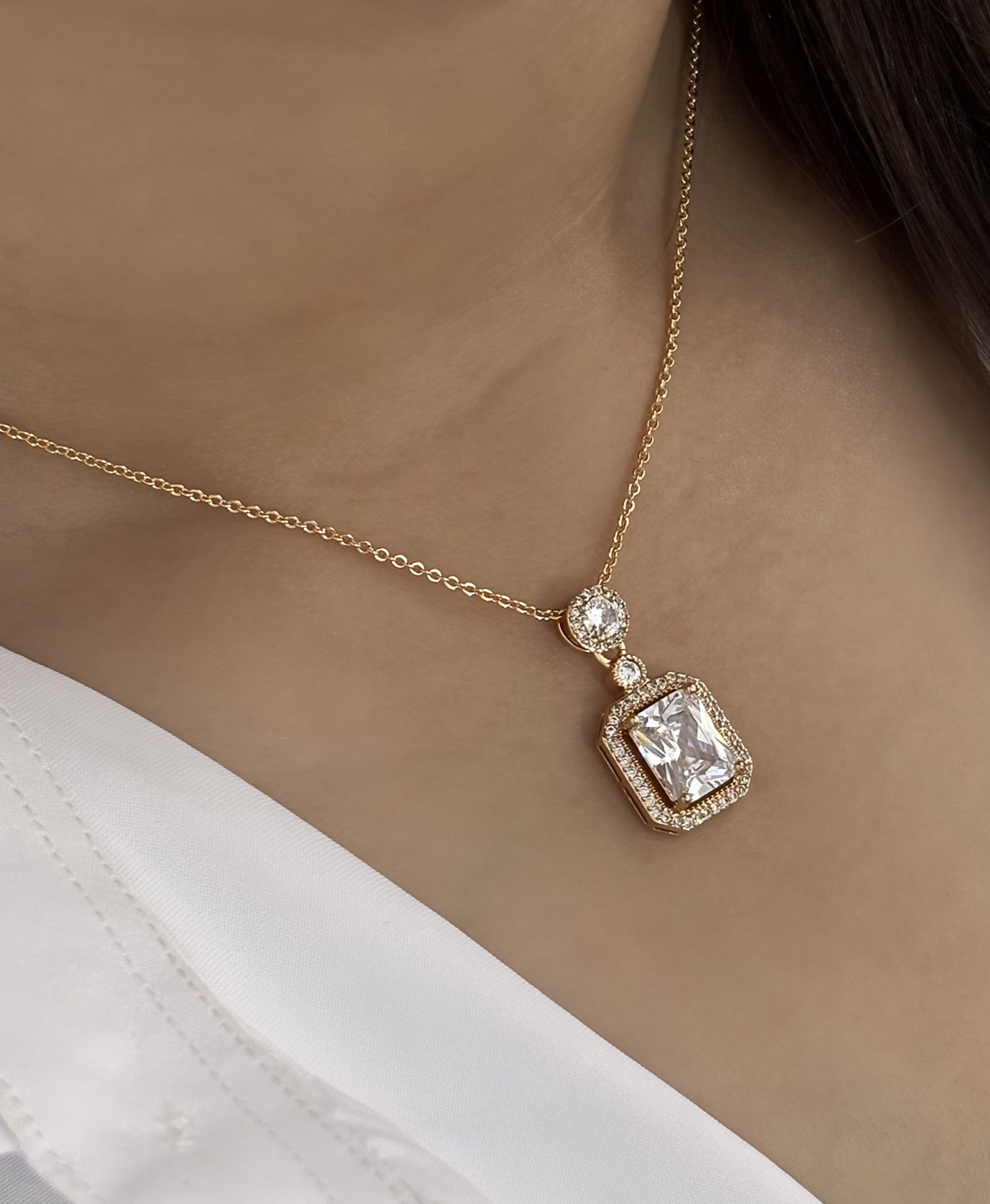 گردنبند جواهری تک نگین مستطیلی ۷۰۶