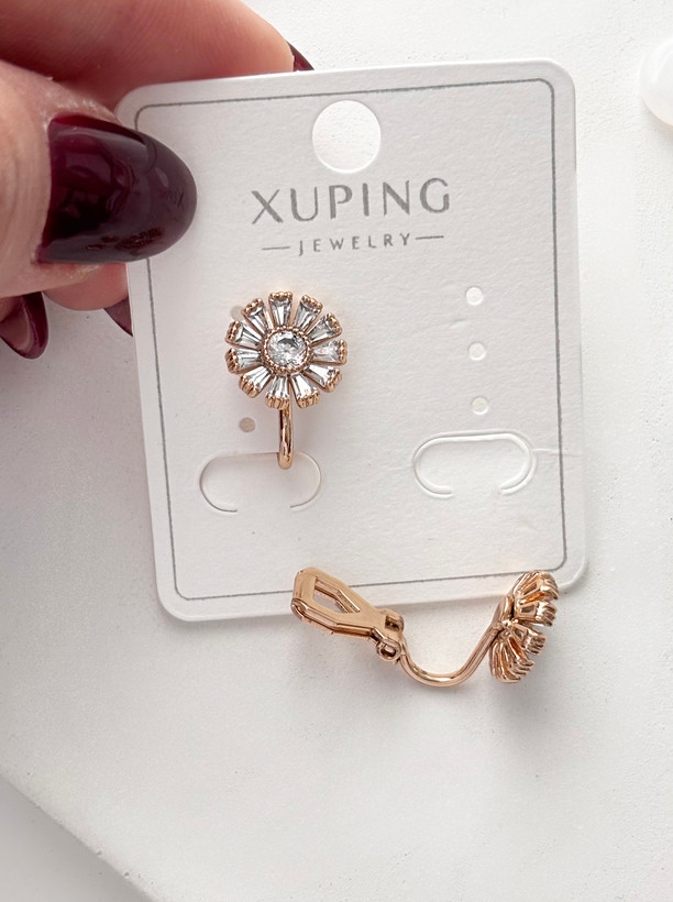 گشوواره کلیسپی طلایی مینیمال