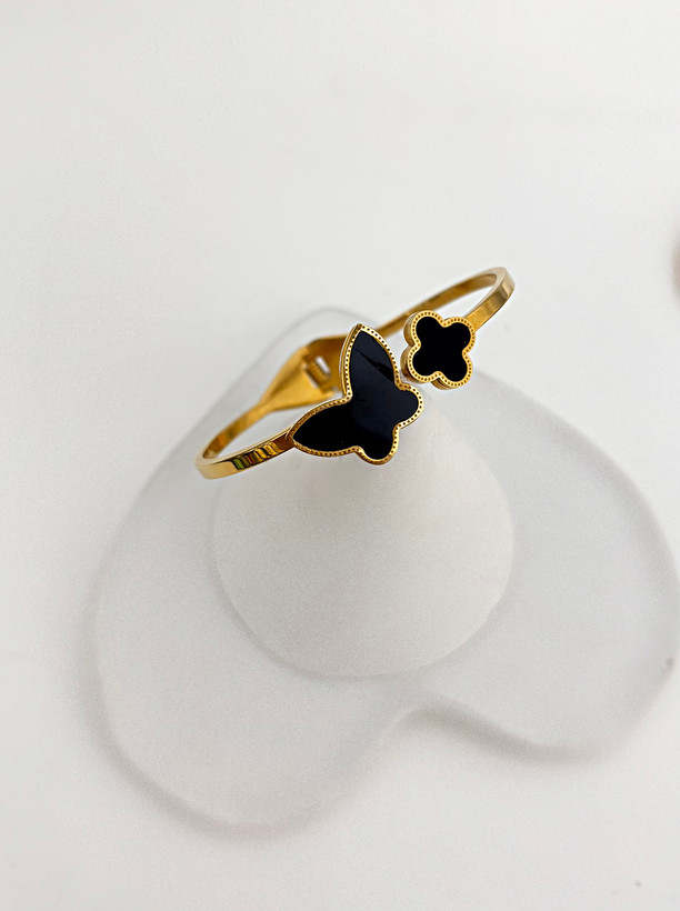 دستبند استیل فری سایز زنانه