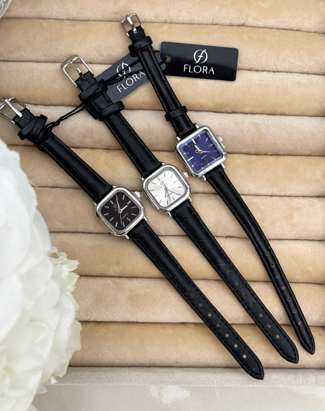 ساعت زنانه چرمی ظریف