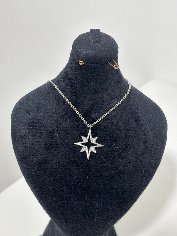 گردنبند نقره عیار ۹۲۵ زنانه