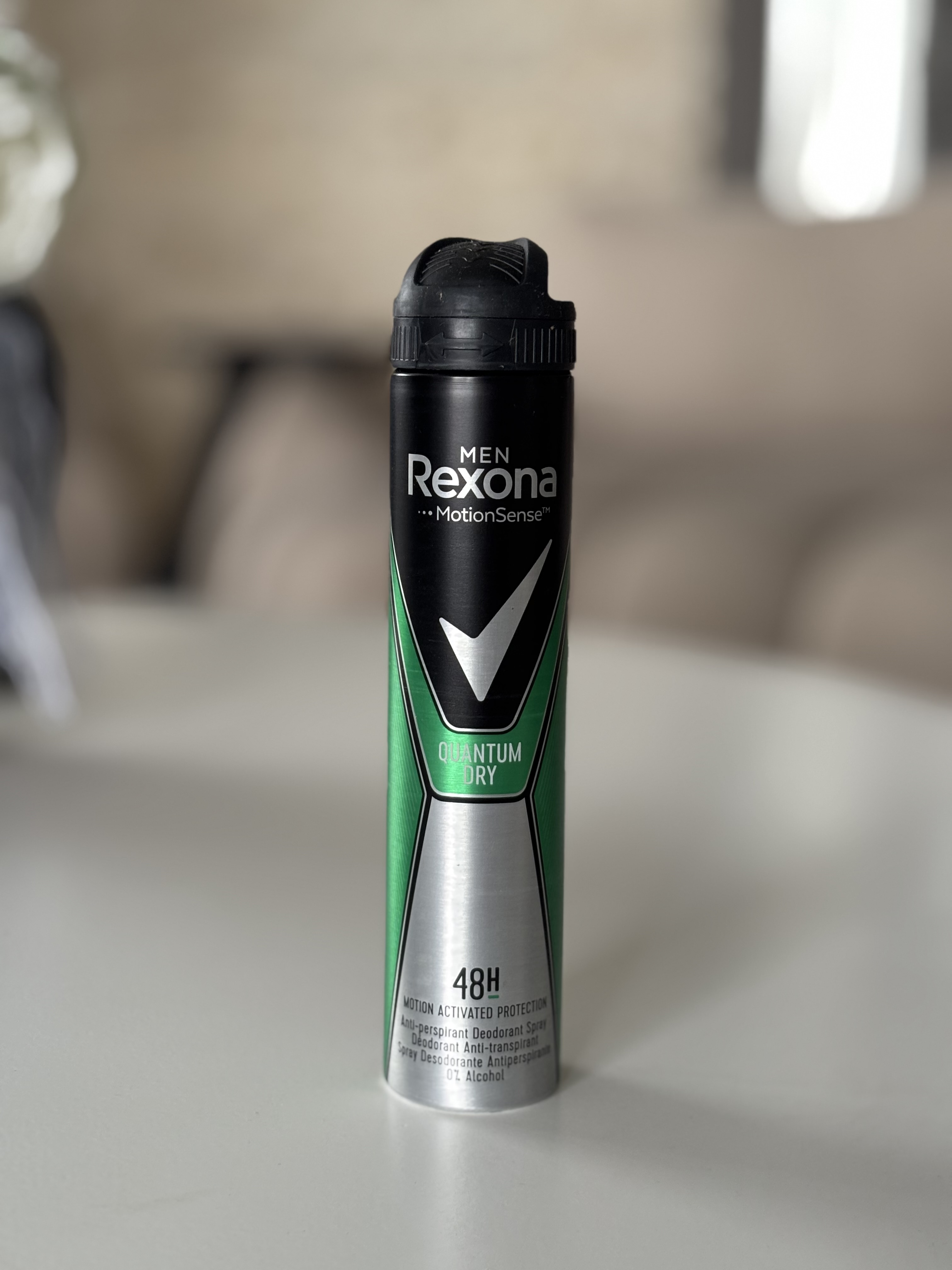 اسپری ضدتعریق مردانه رکسونا Men MotionSense Quantum Dry ۲۰۰ میل